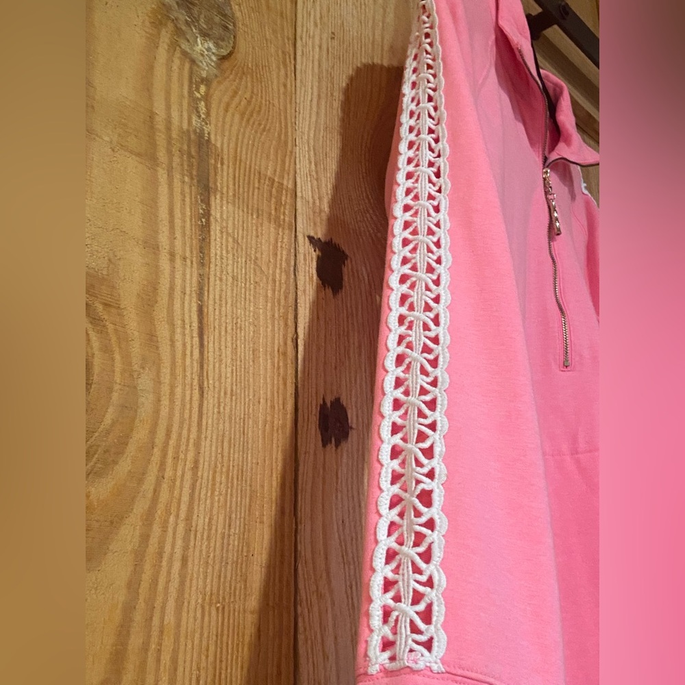 Lilly Pulitzer Skipper Solid Popover With Peekabo… - image 5